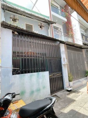chủ gửi bán gấp nhà hẻm 2/ đường số 4