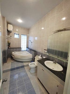 CITYHOME CẦN CHO THUÊ VILLA VƯỜN, GẦN BIỂN, 5 PHÒNG NGỦ, VŨNG TÀU
