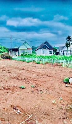 166m2 đất Nam Ban, gần chợ Thăng Long, sẵn 80m2 thổ, SHR, đường lớn