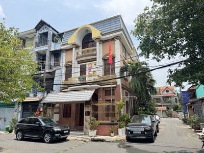 Cho Thuê Biệt Thự khu dân cư Cao Cấp An Ninh 24/24. Tổng DTsd hơn 300m