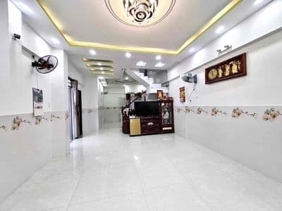 NGay Ngã 5 Chuồng Chó • 4.7x13M • Xe Hơi Ngủ Trong Nhà • 4PN 5WC