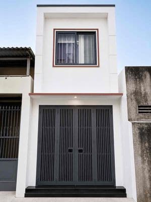 BÁN NHANH NHÀ 2 TẦNG HẺM MẠC ĐĨNH CHI GIÁ 3ty6