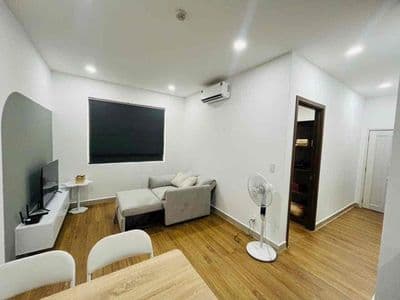 Cho thuê ở liền Topaz Elite block siêu thị 2pn2wc đầy đủ nội thất