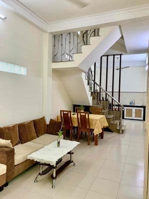 Cho thuê nhà ngã tư PN, Phan Đăng Lưu, phường 3 (Đức Nhuận), TP.HCM