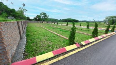 Lạc thủy hòa bình f0 full thổ cư, 65m2, mt4m, giá 597 triệu