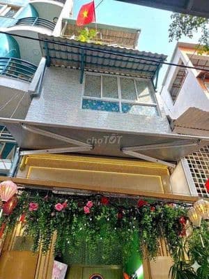 Nhà đẹp nguyễn đình chiểu 3 tầng hàng hiếm - sát mặt tiền - chỉ 6,5 tỷ