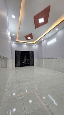 bán nhà đường lô lợi hóc môn