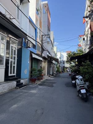 Gấp bán-hẻm xe tải thông-trương phước phan-52m2-2tầng-3.79tỷ-bình tân