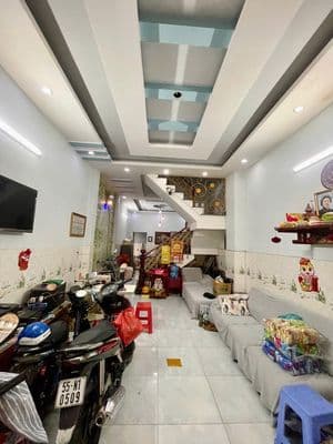 Nhà 4Tầng BTCT 4x16m, XHH 1Trục, Ngay Tiểu Học Kim Đồng, KDC Vĩnh Lộc