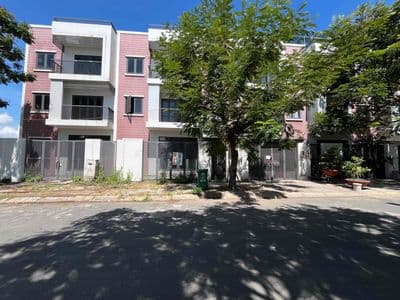 Bán gấp biệt thự kdc lập phúc .phước kiển xã nhà bè