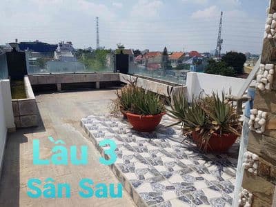 Cho thuê nhà Nguyên căn 4 lầu 5 Pn Bếp phòng khách sân thượng