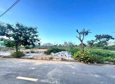 Cho thuê 2 mặt tiền đường cồn dầu 22 gần hoà xuân diện tích 633m2