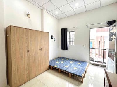 CHDV 20m2 balcony có nội thất ngay Bùi Đình Tuý