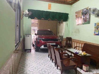 mặt tiền Mai Hắc Đế đắc địa