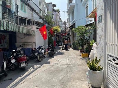 Hiếm,62m2,2 Tầng BTCT,SHR,Sát Q1,XVNT