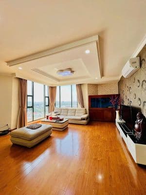 Phúc Yên 1- Penthouse 4PN 4WC 195m2 - 23 triệu - Đủ nội thất