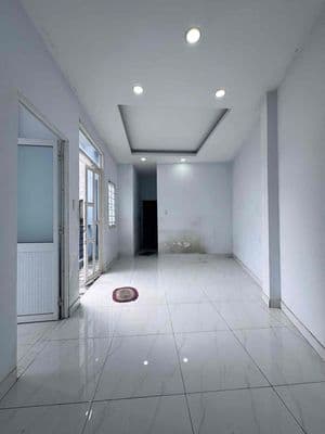 Nhà khu Nguyễn Thượng Hiền 50m2- 2 tầng 4PN nhỉnh 5 t.ỉ Sát hẻm xe h
