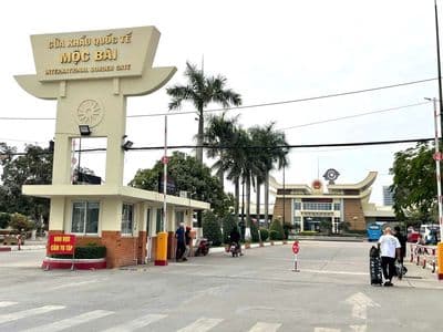 đất 10x15m đường quốc lộ 22