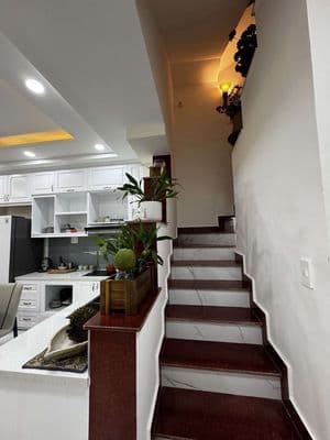 Nhà Bùi Đình Túy, Hẻm 1 sẹc, DT 40m2, 4 tầng, Giá chỉ 5 Tỷ TL