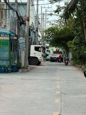 Nhà mặt tiền đường tl57. kinh doanh buôn bán