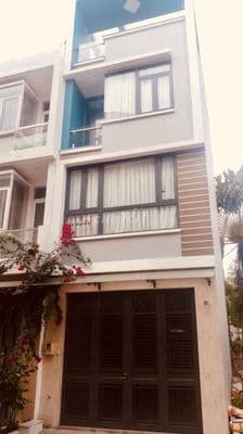 BÁN NHÀ MẶT TIỀN ĐƯỜNG XE TẢI GẦN CẦU XÂY DỰNG QUẬN 2 50M2 5,6 tỷ SH