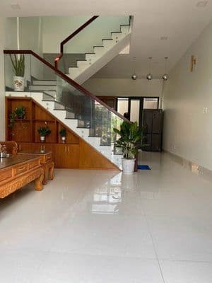 Cho thuê gấp biệt thự Centana City, nhà 3 tầng giá 13tr, 80m2, 4PN,3WC