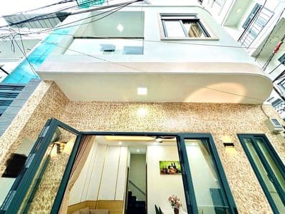 HXH HAI BÀ TRƯNG Q3 DT 3,7X13M CN 44M 3 TẦNG NHƯ HÌNH CHỈ 10,8 TỶ TL