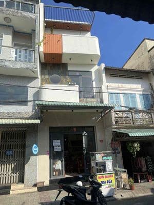 Nhà Đẹp cần bán 4 tỉ ( chợ thủ thừa cũ)