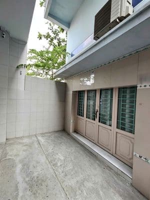 NHÀ HẺM TRẦN ĐẠI NGHĨA NGAY CHỢ