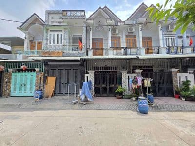 nhà phố gần Ngã Tư Bình Thung phường Tân Đông Hiệp Tp Dĩ An