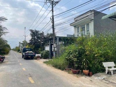 Bán lô đất mặt tiền đường Nguyễn Văn Khánh, Tp Tân An