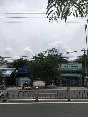 Cần bán nhà biệt thự sân vườn trên trục đường 30 tháng 4 TP Vũng Tàu.
