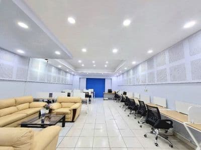 Văn Phòng MT Nguyễn Văn Linh, Phú Mỹ Hưng, toilet riêng 6x18m