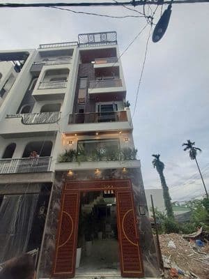 Nhà đã hoàn công - có sổ hồng riêng- khu dân cư an ninh