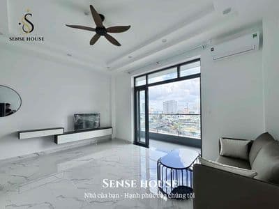 Mới 100% | Rộng 50m2_Căn Hộ Full Nội Thất Ban Công_View Thành Phố