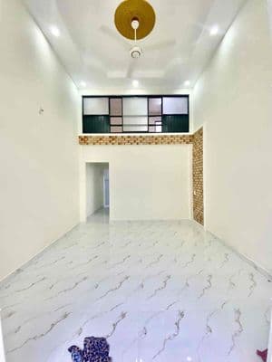 Nhà mới 1 trệt 1 lửng 2 mặt tiền gần chợ Hiệp Thành, hẻm xe hơi, 48m²