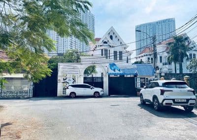 CHO THUÊ BIỆT THỰ THẢO ĐIỀN 1000M2 KINH DOANH NHÀ HÀNG CÀ PHÊ