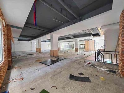 Mb 3 tầng mt ông ích khiêm dtsd:900m2, ngang:20m cực đẹp