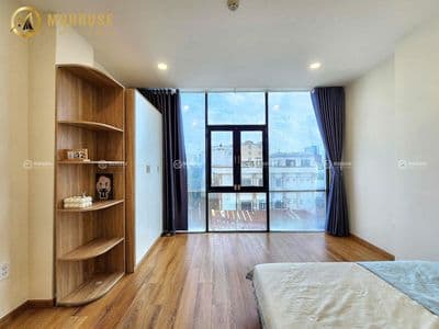 Căn hộ mini 2 phòng ngủ cửa sổ thoáng 50m2 ngay ngã tư bảy hiền