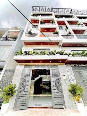 Bán căn nhà phố có thang máy full nội thất xây mới hoàn toàn q12