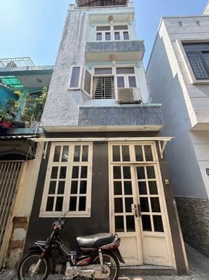 Góc Bà Hạt, 4Tầng,3PN,Nở hậu,gần Ng Tri Phương,khu ăn uống