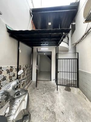 2419926- NHÀ 2 TẦNG - SỔ VUÔNG - TRUNG TÂM BÌNH THẠNH - NHỈNH 3 TỶ