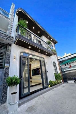 nhà phố cao cấp tặng full nội thất
