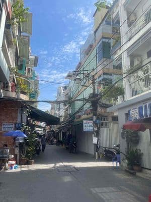 NHÀ QUẬN 1 – 3 TẦNG – FULL NỘI THẤT – CHỈ 9tr