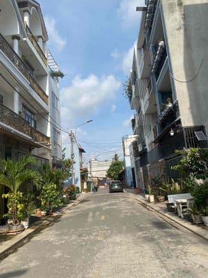Chỉ 3, tỷ lô đất 55m2 vuông vức ngay vòng xoay phú hữu- quận 9