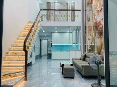 Bán Căn Nhà Đẹp 4x16 Gần Nhà Thờ Bùi Môn