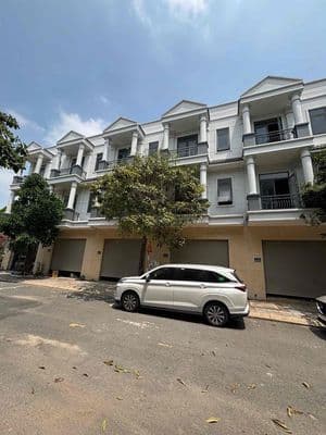 Bán Nhà 3 Lầu Nam Tân Uyên, Bình Dương (Giá 2ty190tr)