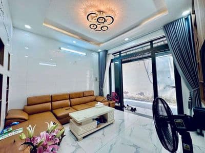 Bán Nhà, quang trung Gò vấp ,Ngang 4M- 50M ,Giá : 4.5Tỷ