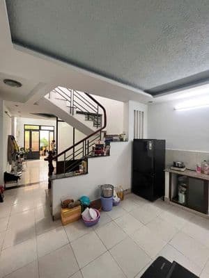 1 XẸC ĐÌNH PHONG PHÚ – SÁT MẶT TIỀN – SỔ HỒNG RIÊNG – 3.7 TỶ