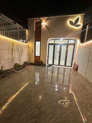 NHÀ SÂN XE HƠI- NHÀ MỚI XÂY- GIÁ CHỈ 1 TỶ 650 (CÒN THƯƠNG LƯỢNG)